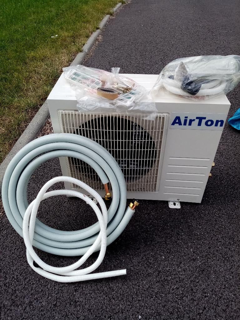 climatiseur complet neuf jamais installé, Electroménager, Climatiseurs, Enlèvement, Neuf, Télécommande