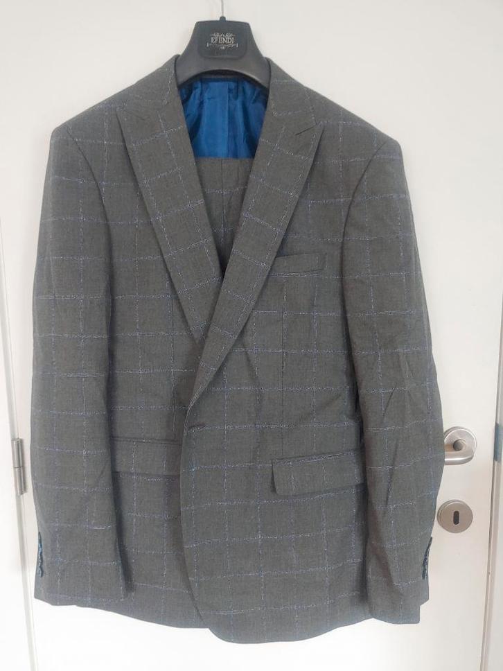 Costume gris, Vêtements | Hommes, Costumes & Vestes, Comme neuf, Taille 52/54 (L), Gris, Enlèvement ou Envoi