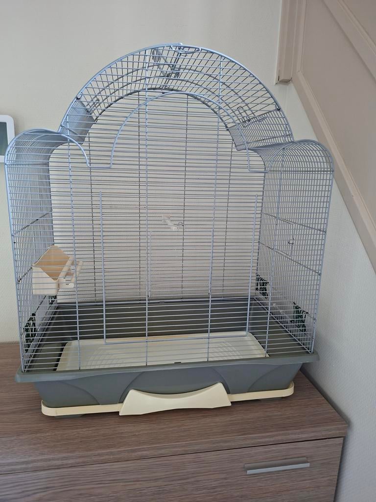 Grote vogelkooi., Dieren en Toebehoren, Ophalen, Gebruikt, Kunststof, Vogelkooi