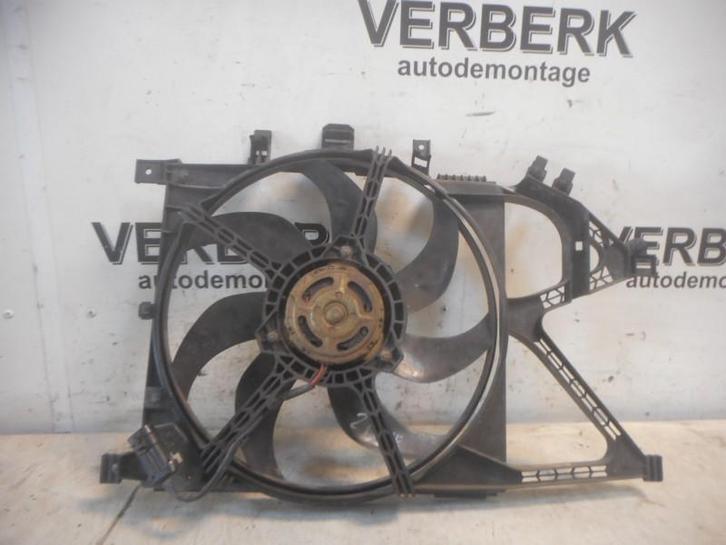 KOELVENTILATOR Opel Corsa C (F08 / 68) (01-2000/12-2009), Auto-onderdelen, Airco en Verwarming, Opel, Gebruikt