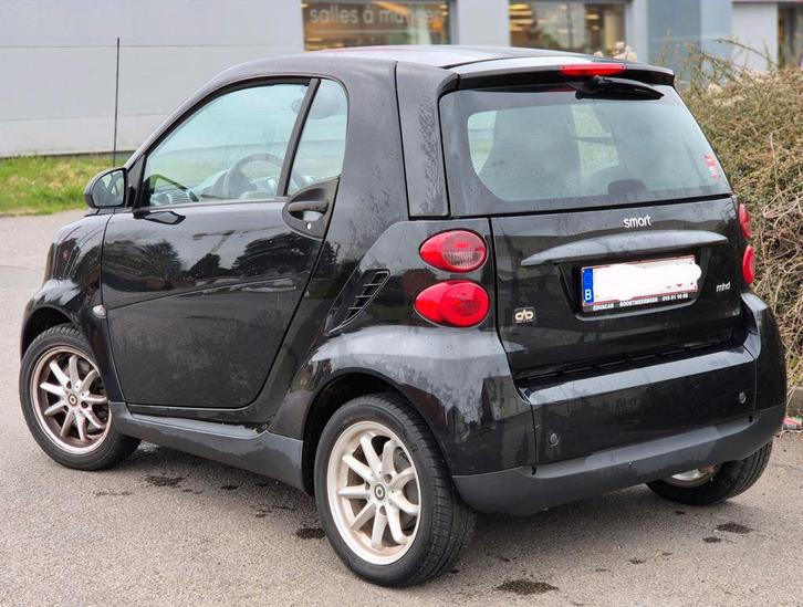 Smart fortwo 1.0 mhd ess hybride 150mkm semi auto 3900€ ctok, Autos, Smart, Particulier, ForTwo, Hybride Électrique/Essence, Euro 4
