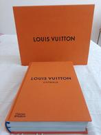 Louis Vuitton boek met doos nieuw!, Enlèvement ou Envoi