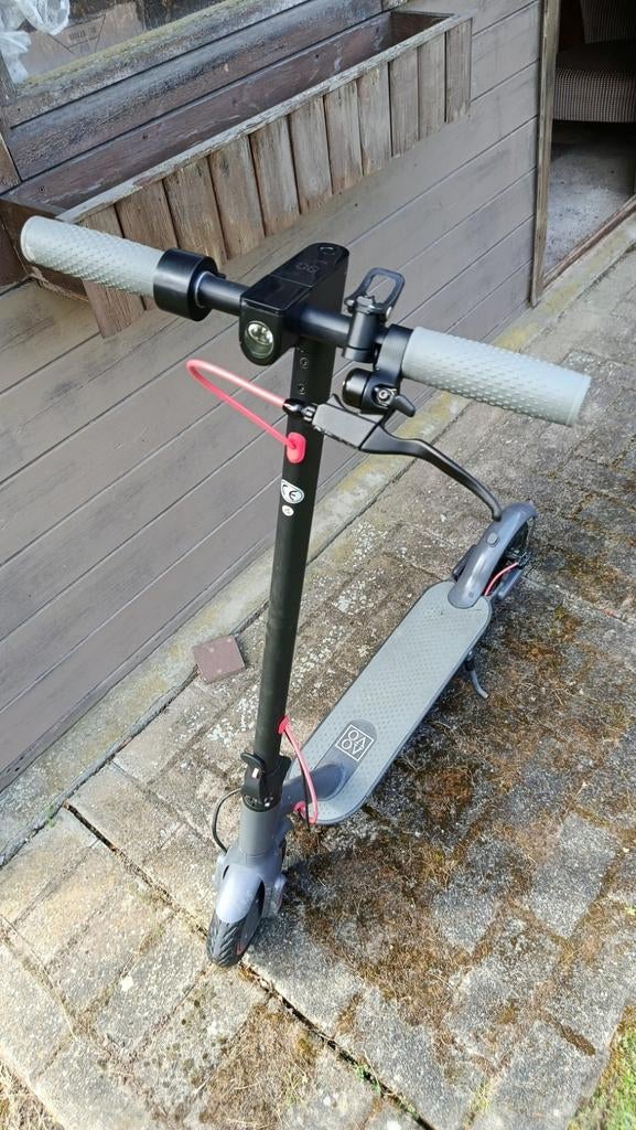 Trottinette électrique Aovo, Enlèvement ou Envoi
