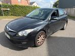 Hyundai i30 2011 1.6 CRDI AUTOMATIQUE  EURO 5 Leger Degats, Entretenue par le concessionnaire, Noir, 5 portes, Particulier