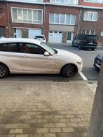 Bmw s1 2012 benzine, Auto's, Voorwielaandrijving, 1 Reeks, Leder en Stof, Wit