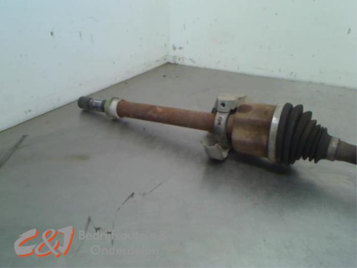 Aandrijfas rechts-voor van een Nissan NV300, Gebruikt, -, -, Ophalen of Verzenden