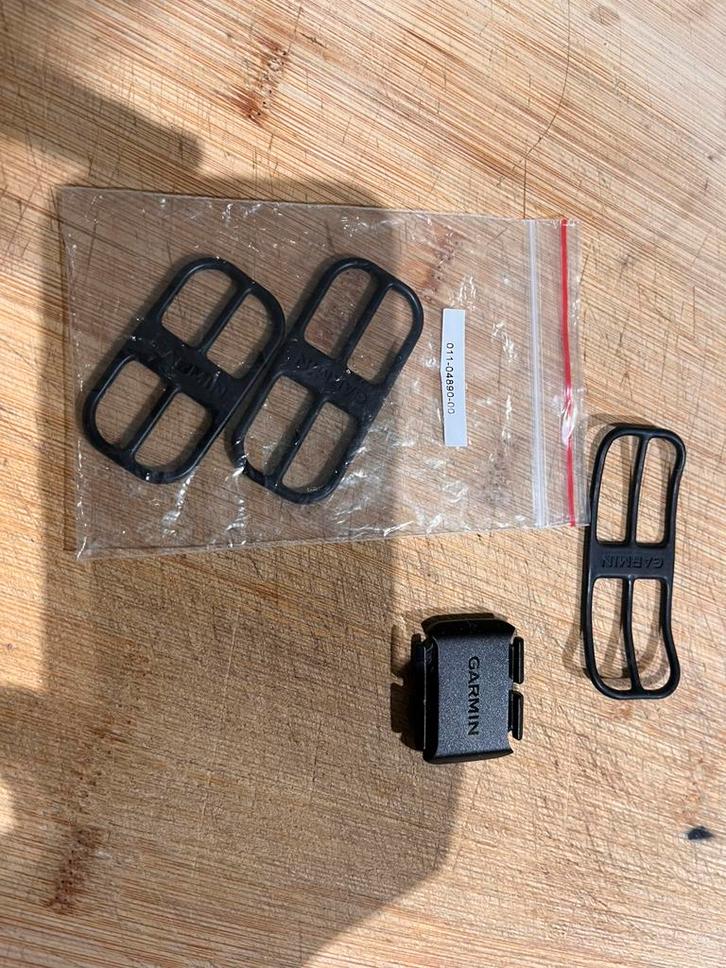 Garmin Cadanssensor 2, Fietsen en Brommers, Fietsaccessoires | Fietscomputers, Zo goed als nieuw, Ophalen of Verzenden
