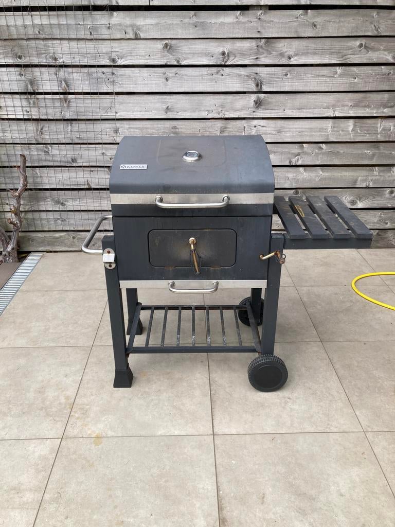 BBQ KESSER houtskool, Ophalen, Gebruikt