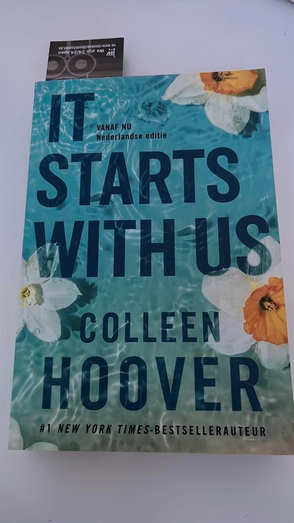 Colleen Hoover - It Starts With Us, Boeken, Literatuur, Ophalen