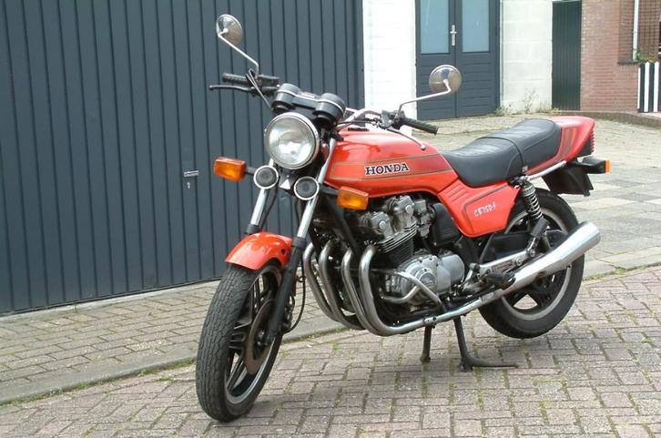 2  x Honda --bol dor 750 cb 1982 - en cb 750 K  1980, Motoren, Motoren | Honda, Particulier, Naked bike, meer dan 35 kW, 4 cilinders