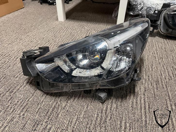 mazda 2 koplamp links DA6B51031f lamp, Auto-onderdelen, Verlichting, Mazda, Gebruikt