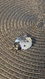 Swarovski lieveheersbeestje, Ophalen