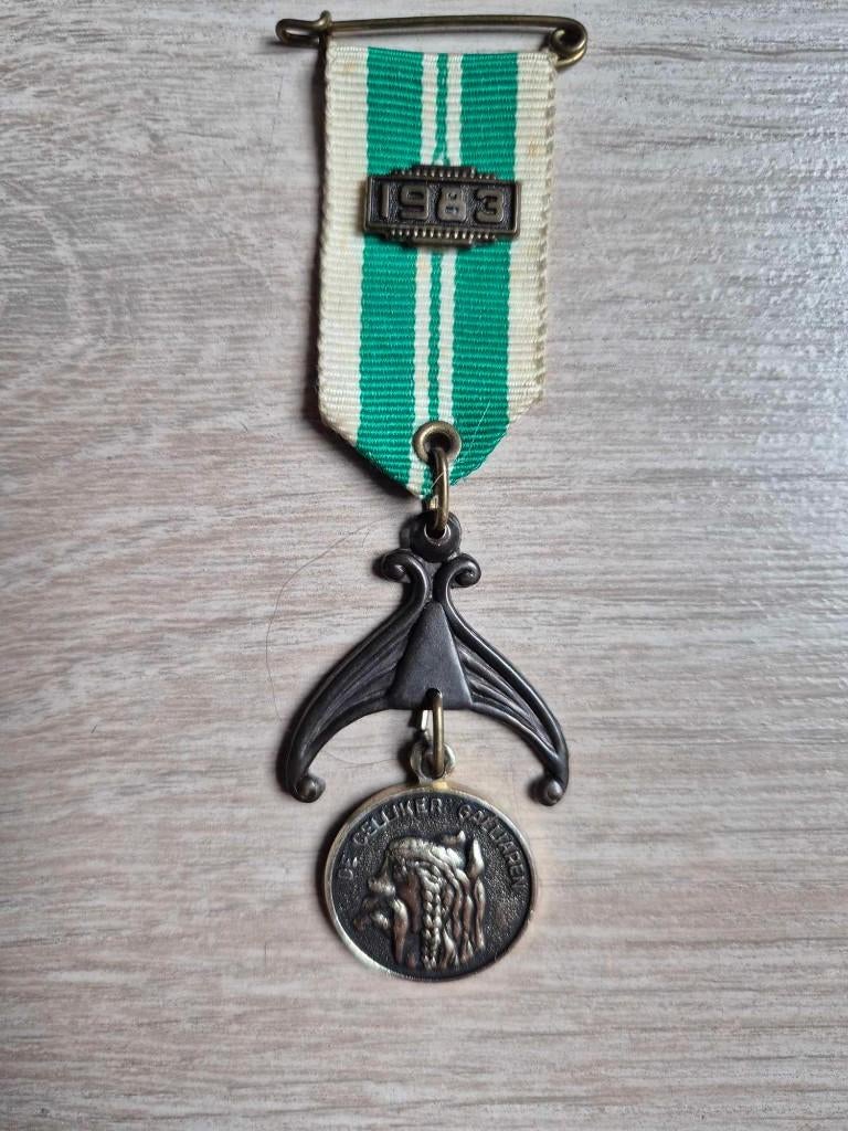 Carnaval medaille Lanaken de gelliker galliaarden 1983, Ophalen of Verzenden