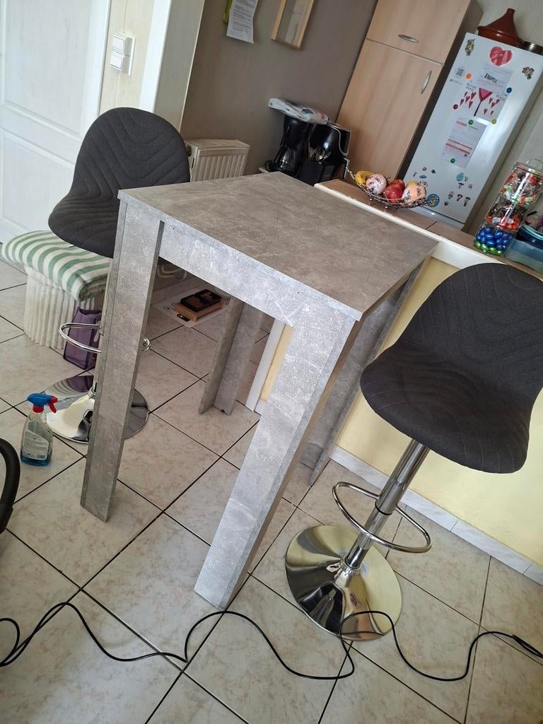 Table haute avec 2 tabourets, Maison & Meubles, Enlèvement