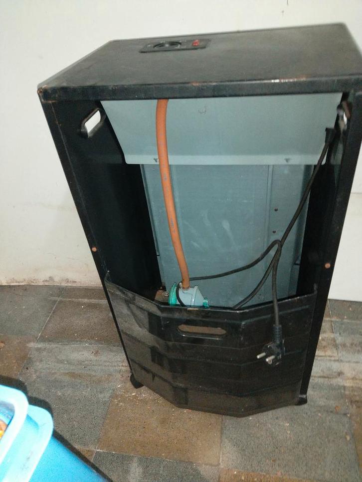 Verplaatsbare kachel / verwarming op gas met ventilator, Huis en Inrichting, Kachels, Gebruikt, Vrijstaand, Gaskachel, Gas, Ophalen