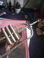 Trompet voor opmaak of decoratie, Ophalen