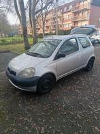 Lot 2x Toyota Yaris, Argent ou Gris, Achat, 998 cm³, Boîte manuelle