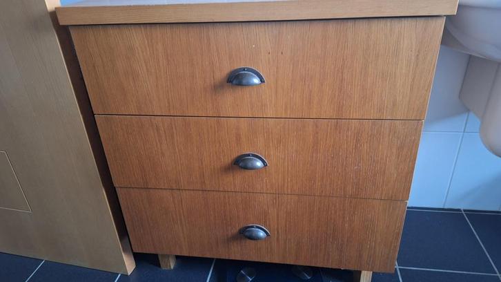 2 Badkamer meubels (1 laag, 1 hoog) volle eik, Maison & Meubles, Salle de bain | Meubles de Salle de bain, Utilisé, Enlèvement