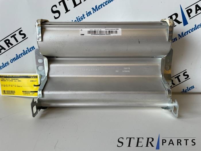 Airbag droite (tableau de bord) d'un Mercedes R-Klasse, Autos : Pièces & Accessoires, 3 mois de garantie, Utilisé, -, -