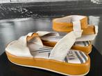witte sandalen schoenen zomer - merk Fly - 41, Beige, Comme neuf, Fly, Sandales et Mûles