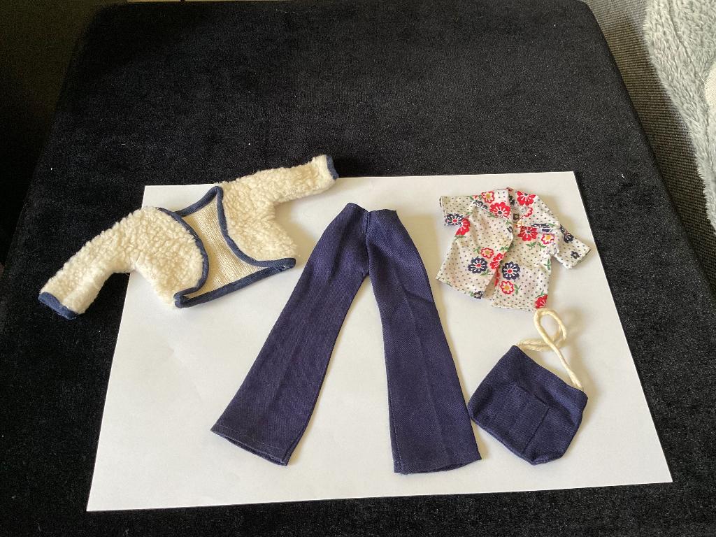 Vintage Sindy outfit kleding, Enlèvement ou Envoi, Utilisé, Poupée