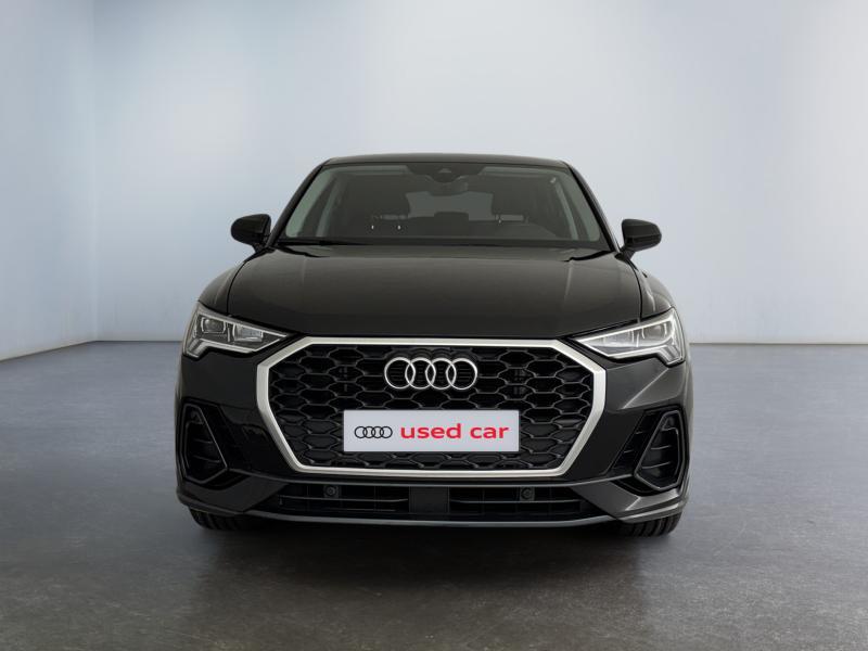 Audi Q3 Sportback*GPS*Caméra*Carplay*Capteurs Av/Ar, 1498 cc, Zwart, Bedrijf, Handgeschakeld