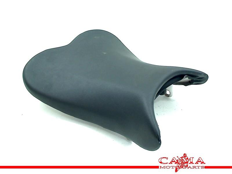 SIEGE AVANT Suzuki GSX R 750 2006-2007 (GSXR750 K6 / K7), Motos, Dhr. S. di Majo, Utilisé, Info@cama-motorparts.nl, P.J. Troelstraweg 8 8
3144 CX  MAASSLUIS, NL