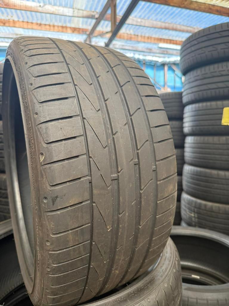 245 35r19 Hankook avec montage et équilibrage, Enlèvement, Utilisé