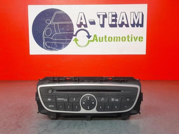 RADIO Renault Twingo II (CN) (01-2007/09-2014) (281150031R), Auto-onderdelen, Overige Auto-onderdelen, Renault, Gebruikt