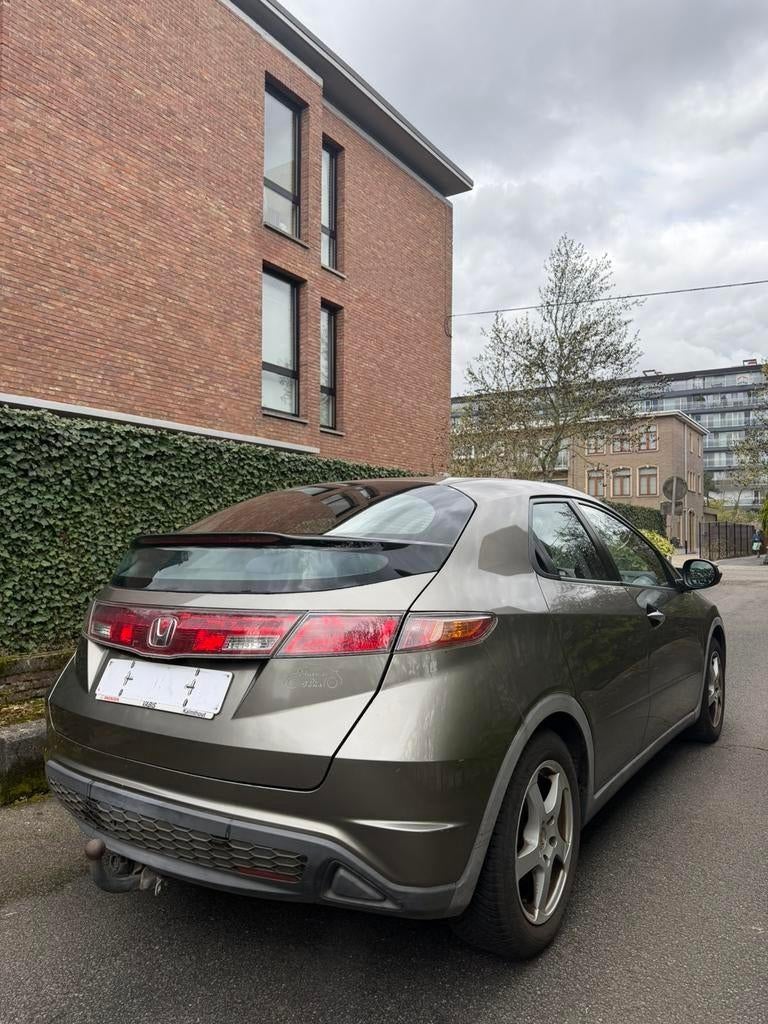 Honda Civic 1.3 benzine AUTOMAAT 1e eig - GARANTIE & KEURING, Auto's, Honda, Automaat, 1600 cc, https://public.car-pass.be/vhr/46a130c4-ee71-46b0-93c4-07a07b74c1c9