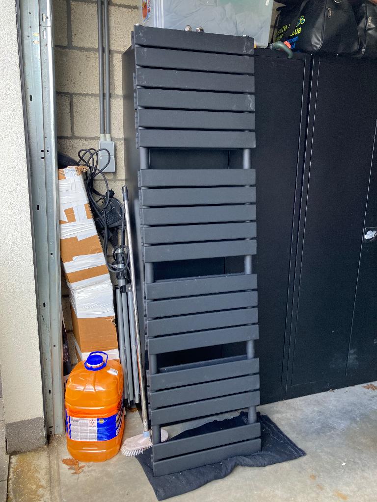 Design radiator, Ophalen, Zo goed als nieuw, 800 watt of meer, Radiator