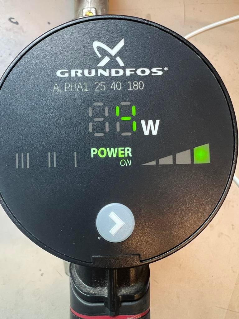 Pompe Grundfos Alfa 1, Enlèvement, Utilisé