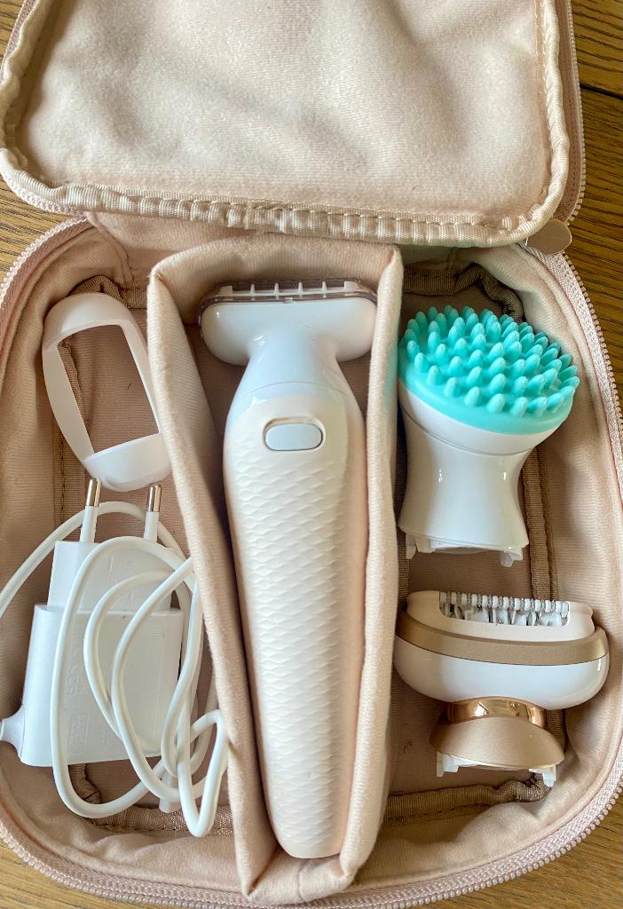 Braun Silk Epil9, Elektronische apparatuur, Ophalen of Verzenden, Nieuw, Scheren en Epileren