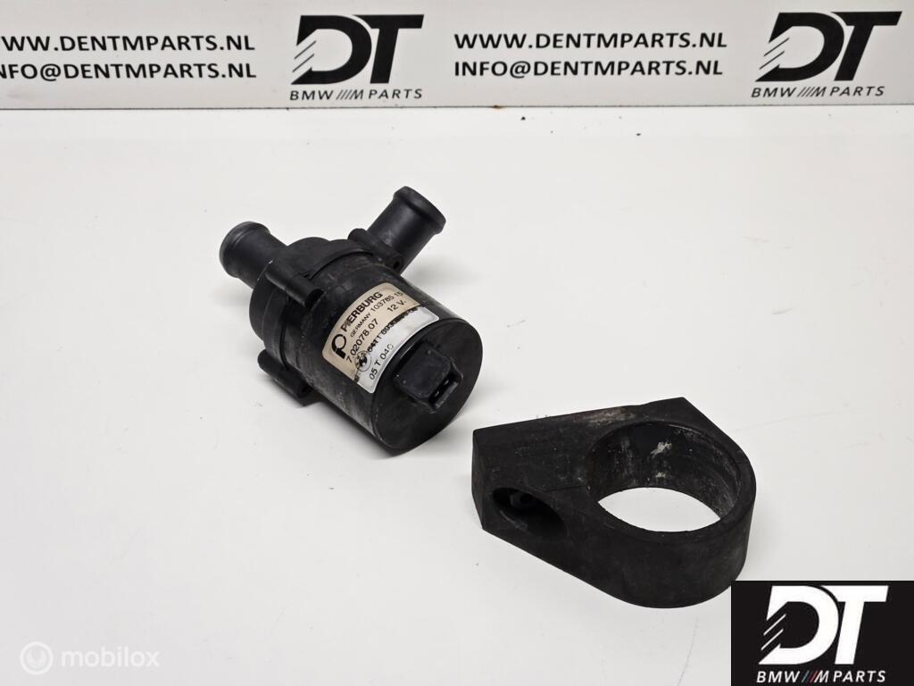 Extra waterpomp BMW M5 E60 S85 V10 S85B50 64116930550, Enlèvement ou Envoi, Utilisé, BMW, BMW