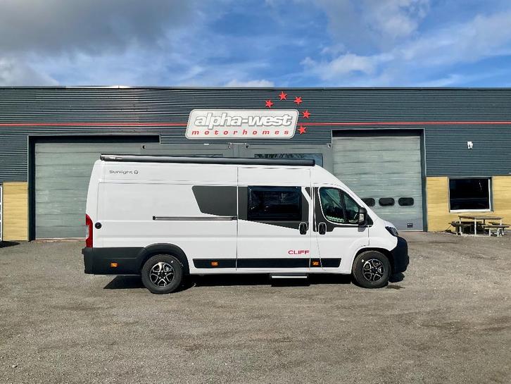 Nouveau Sunlight Cliff 640 Entry 2026 ‼️ AUTOMATIQUE‼️, Caravanes & Camping, Camping-cars, Entreprise, jusqu'à 3, Modèle Bus ou Fourgon aménagé