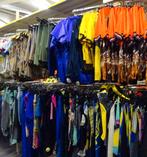 NIEUW Partijtje 300 stuks Kwaliteit sportkleding Heren en Da, Kleding | Heren, Overige kleuren, Nieuw, Overige maten, Ophalen of Verzenden