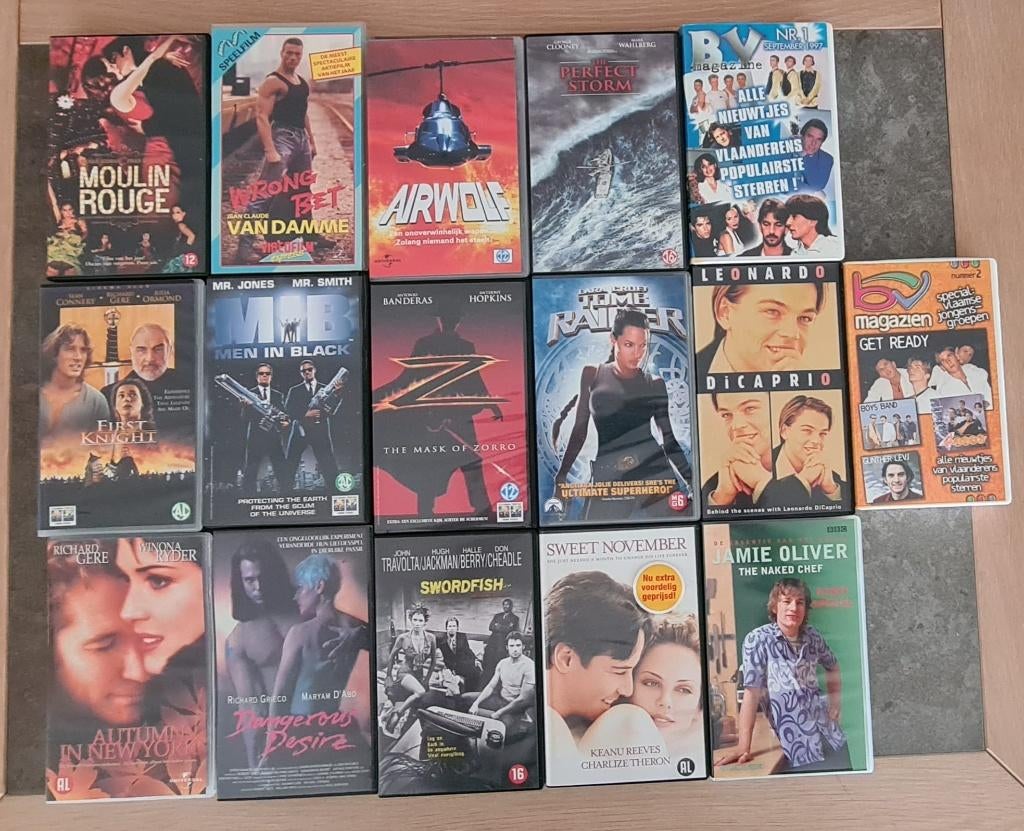 pakket van 16 videocassettes, CD & DVD, VHS | Film, Comme neuf, Autres genres, Enlèvement