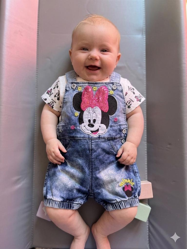 Schattige Disney Minnie Mouse Set - (T-shirt & Tuinbroek), Ophalen of Verzenden, Mickey Mouse, Gebruikt, Kleding of Textiel