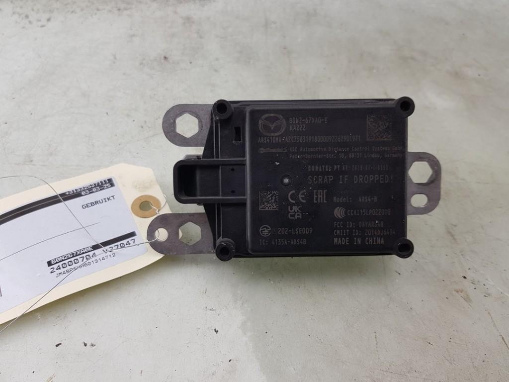 CAPTEUR RADAR Mazda 3 Sport (BP) (|B0N267XA0E|BON267XA0F|), Hitdorfer Straße 73
51371  Leverkusen, DE, Mazda, Utilisé, Info@mazda.de