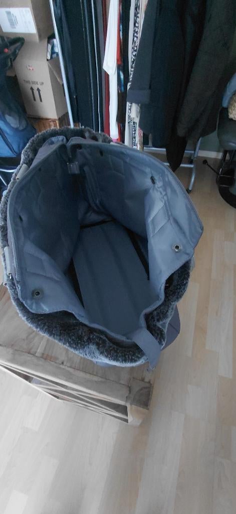 draagtas om hond mee te nemen merk wouapy, Dieren en Toebehoren, Ophalen of Verzenden, Zo goed als nieuw