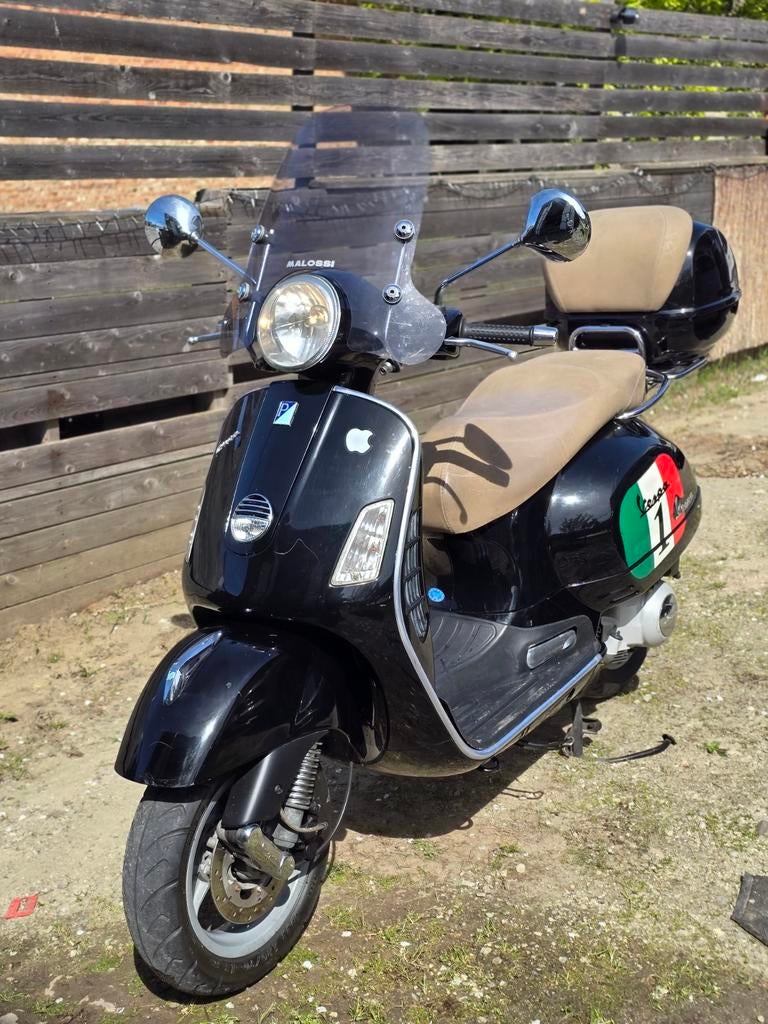 Vespa Gts 250 cc, Motos, Motos | Piaggio, Particulier, 1 cylindre, Automatique, 250 cm³