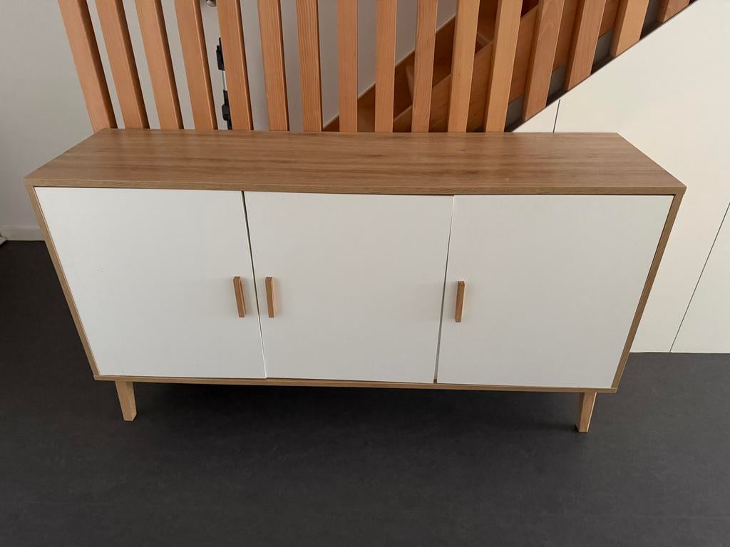 Modern houten en wit dressoir — strak design — goede staat, Ophalen of Verzenden, Gebruikt