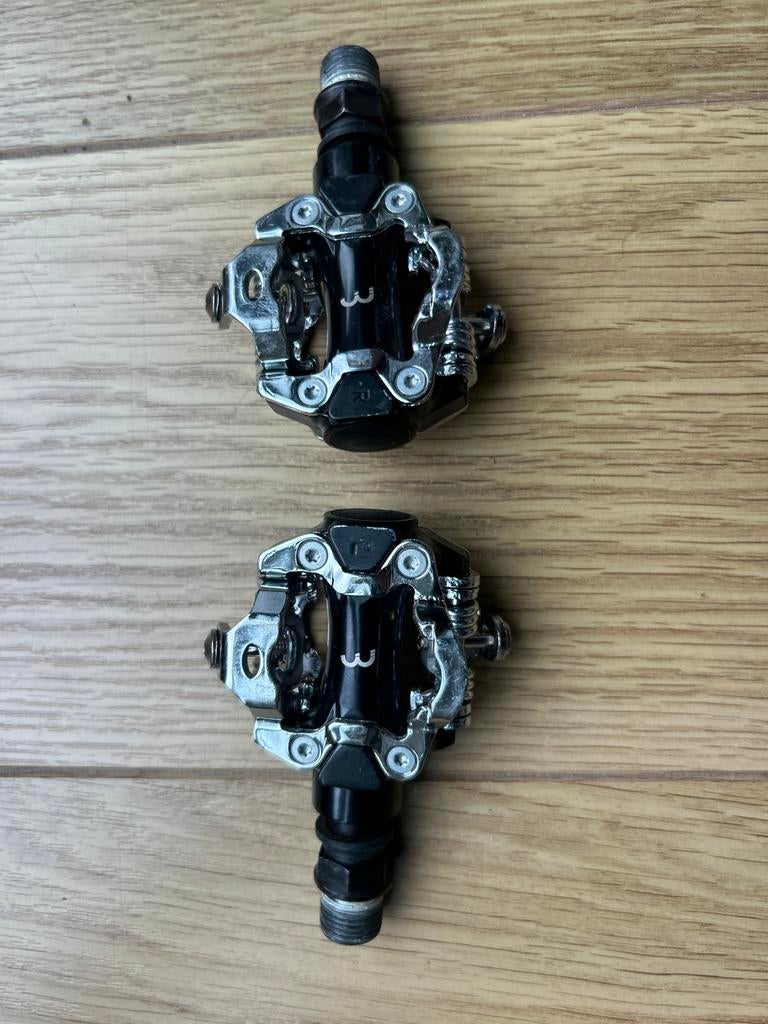 Klikpedalen nieuwstaat, Ophalen, Nieuw