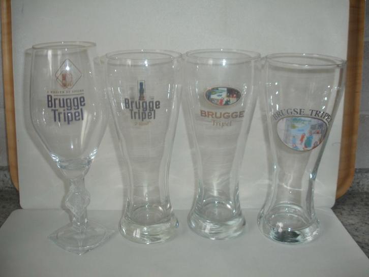 Bierglazen Brugge Tripel en Brugse Tripel, 33cl., Verzamelen, Biermerken, Zo goed als nieuw, Glas of Glazen, Overige merken, Ophalen of Verzenden