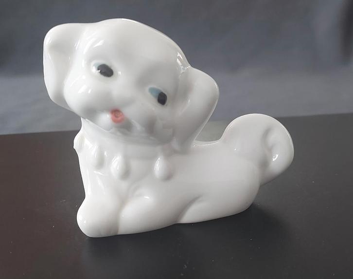 Petit chien blanc céramique chinoise, Maison & Meubles, Accessoires pour la Maison | Autre, Comme neuf, Enlèvement