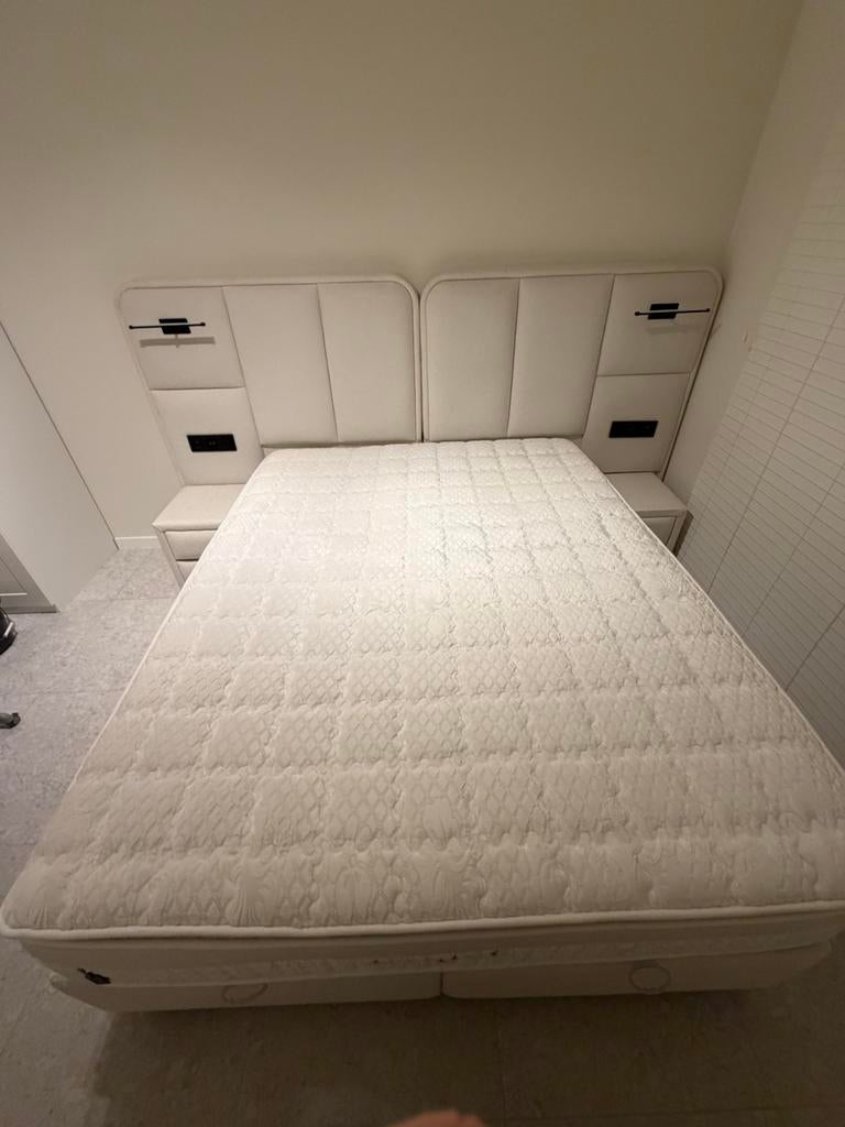 boxspringbed - 160 cm x 200 cm beige, Ophalen, Beige, Tweepersoons, Zo goed als nieuw