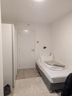 room in a 3-person shared apartment, Immo, Expat Rentals, 10 m², (Studenten)kamer, Brussel noordstation, 1 kamers