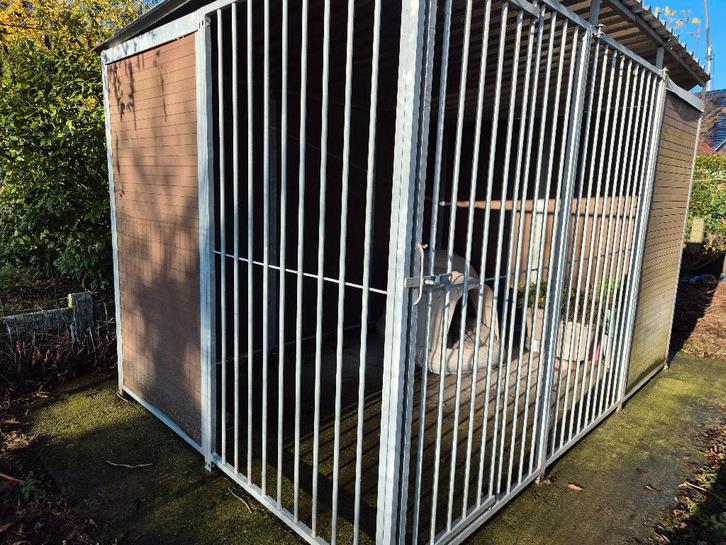 Hondenkennel, Dieren en Toebehoren, Hondenhokken, Gebruikt, Hondenkennel, 100 cm of meer, 110 cm of meer, Ophalen