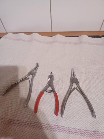 SET van 3 verschillende borgveertangen  samen 10euro beschikbaar voor biedingen