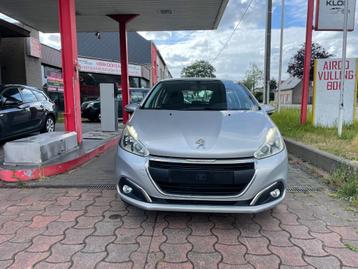 PEUGEOT 208 1.2 BENZINE (60KW) 63.000KM. EURO6B .MET KEURING beschikbaar voor biedingen